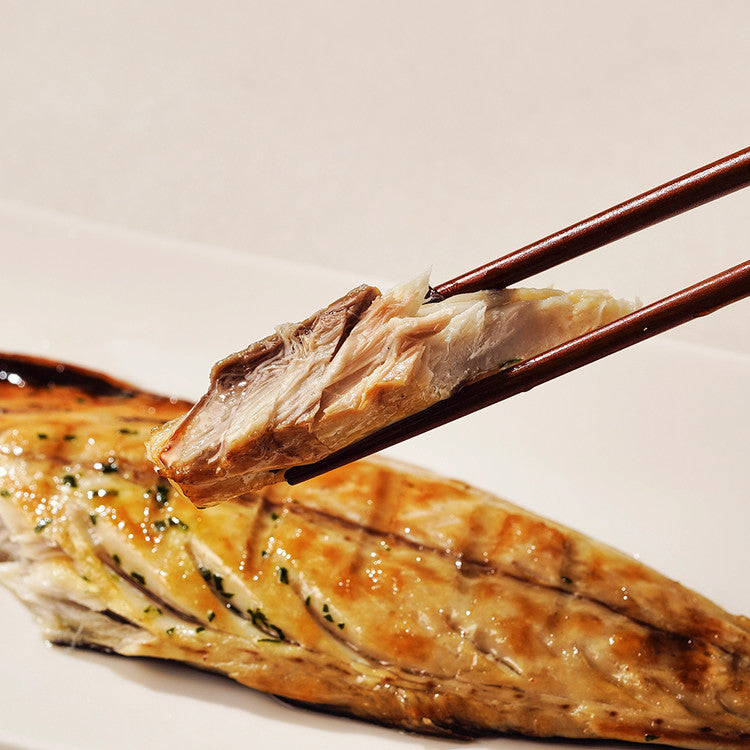 Charcoal-Grilled Mackerel 70g x 2 Pack (Set)
