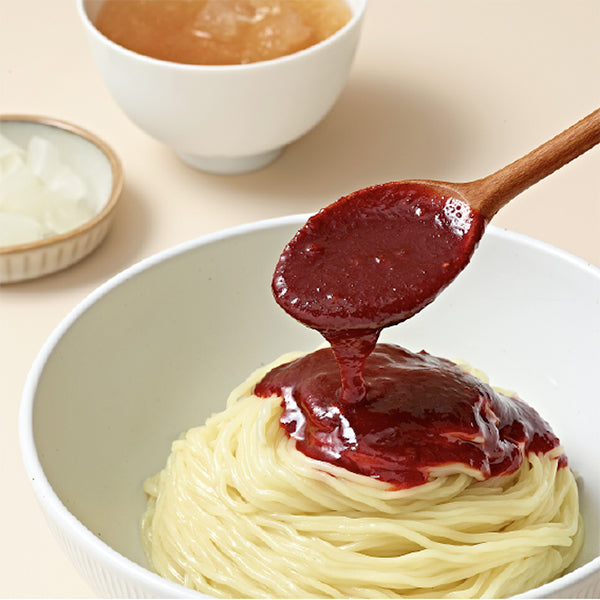 Jeju Sanbang Bibim Cold Noodle 806g x 2 Pack (Set)