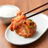 [한국직배송 C] 김치품평회 대상 새벽팜 보쌈김치 3kg + 무말랭이 1kg