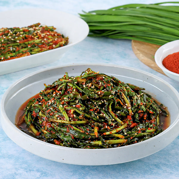 [한국직배송 B] 김치품평회 콕김치 경기도식 보쌈김치 2kg + 부추김치 1kg + 깻잎김치 500g